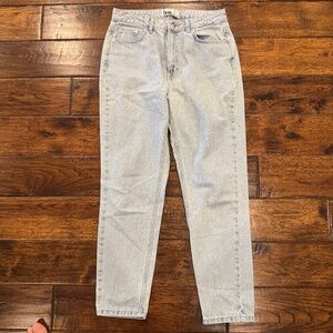 Boa Light Wash Denim Jeans Size M